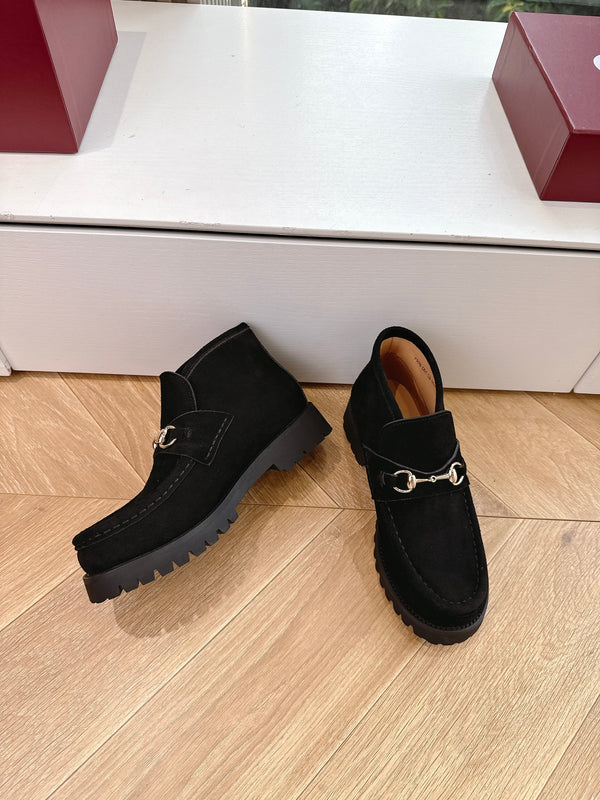 GG Men's Ankle Boot With Horsebit Variation Black Suede 506835