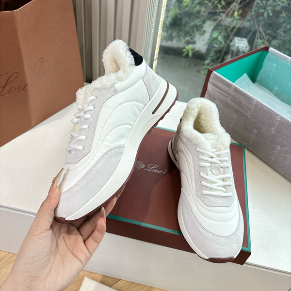LP Weekend Walk Sneaker White Grey Fur Suede 549515
