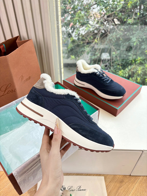 LP Weekend Walk Sneaker Navy Blue Fur Suede 549516