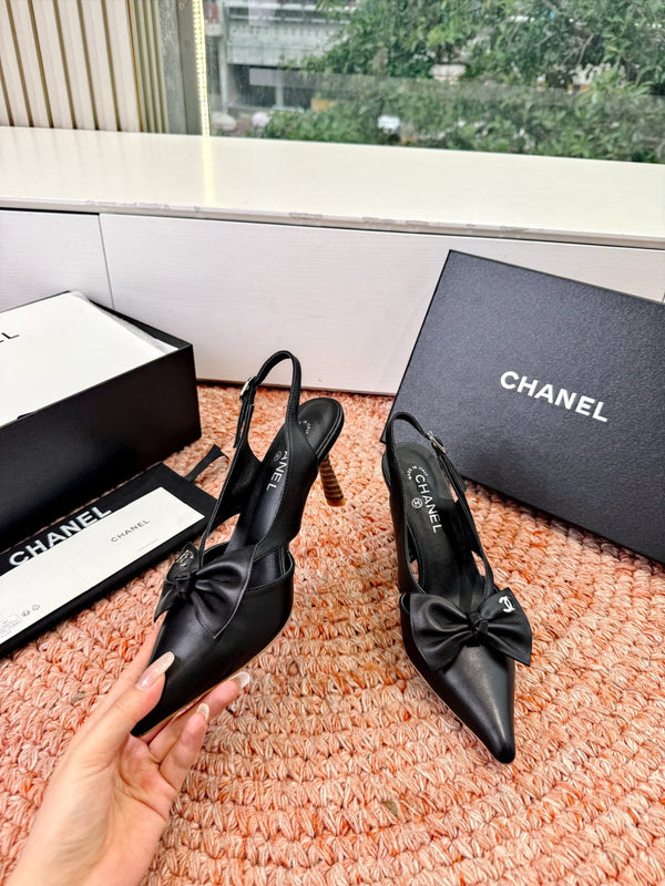 CC 26s Bow Heels 7cm Slingback Black Sheepskin 703665