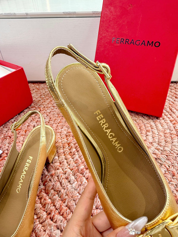 Ferragamo Vara Slingback Gold Sheepskin 760462