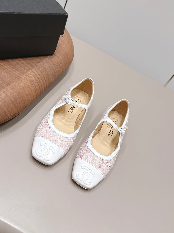 CC 26s Square-toe Ballet Flat White Pink Sheepskin 875988