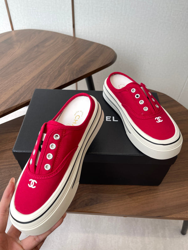 CC 26s Slip-On Platform Red Canvas 727469