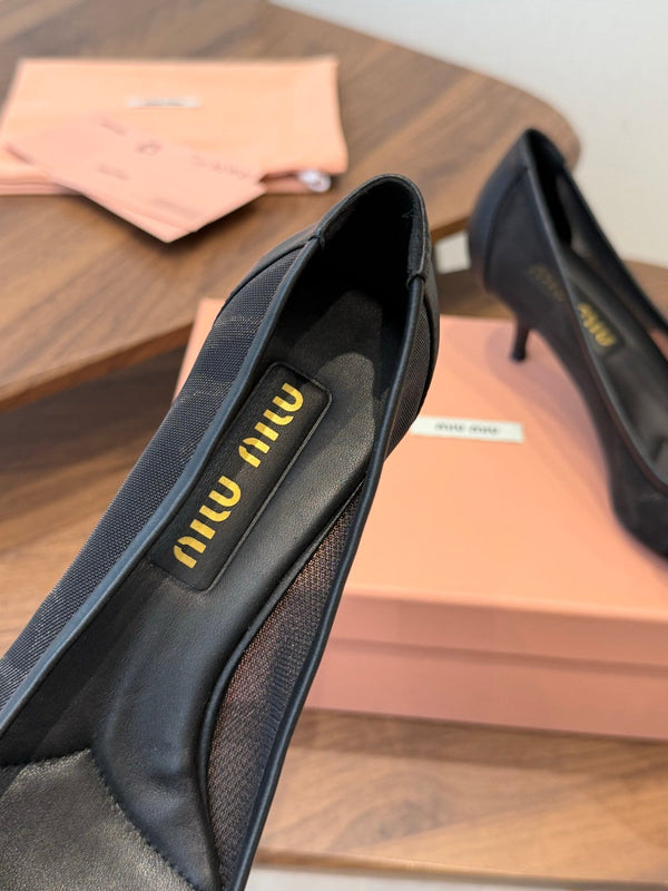 Miu 26s Pump 5.5cm Black Canvas 887656