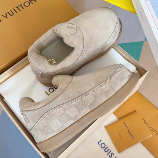 LV Yeti Slip On 20mm Soft Amber Embossed Damier Graphine Suede 459765