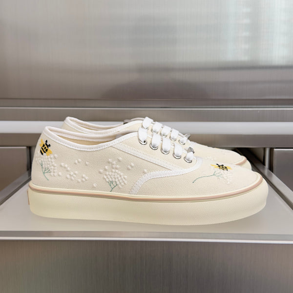 CD 26s Saltwind Sneakers Cream Canvas 920080