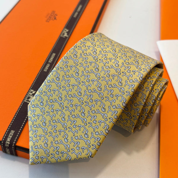 HM Horse Pattern Tie Light Yellow Twill Silk 212125
