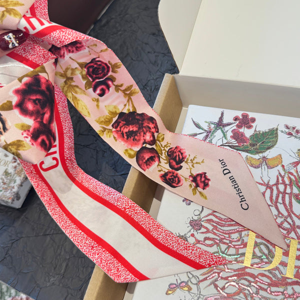 CD 26s Scarf 100cm In Silk 309536