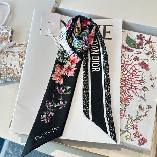 CD 26s Scarf 100cm In Silk 309538