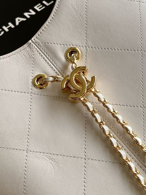 CC 2026 Basket Hobo Bag 35cm White Calfskin