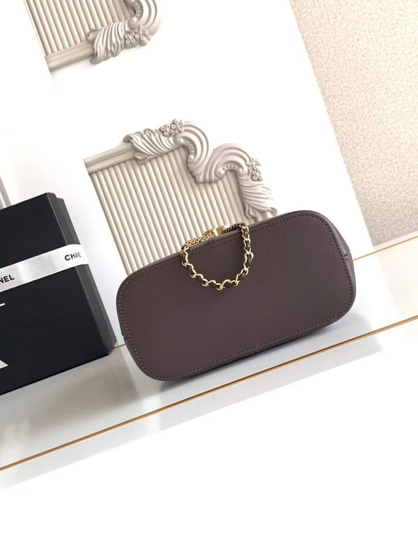 CC 2026 Basket Hobo Bag 27.5cm Coffee Calfskin