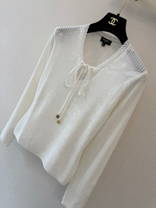 CC 26s V-Neck Long-Sleeved Pullover White Wool 423109