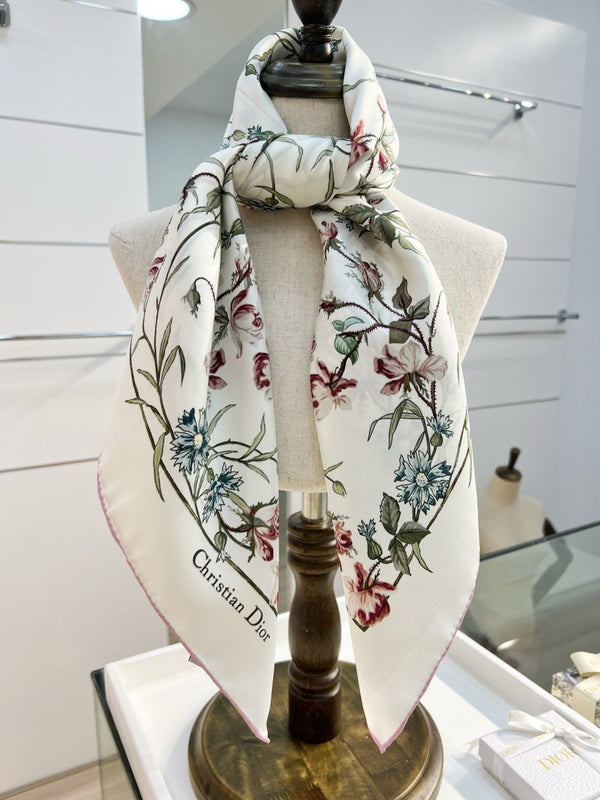 CD 26s Scarf 90cm In Silk 274729