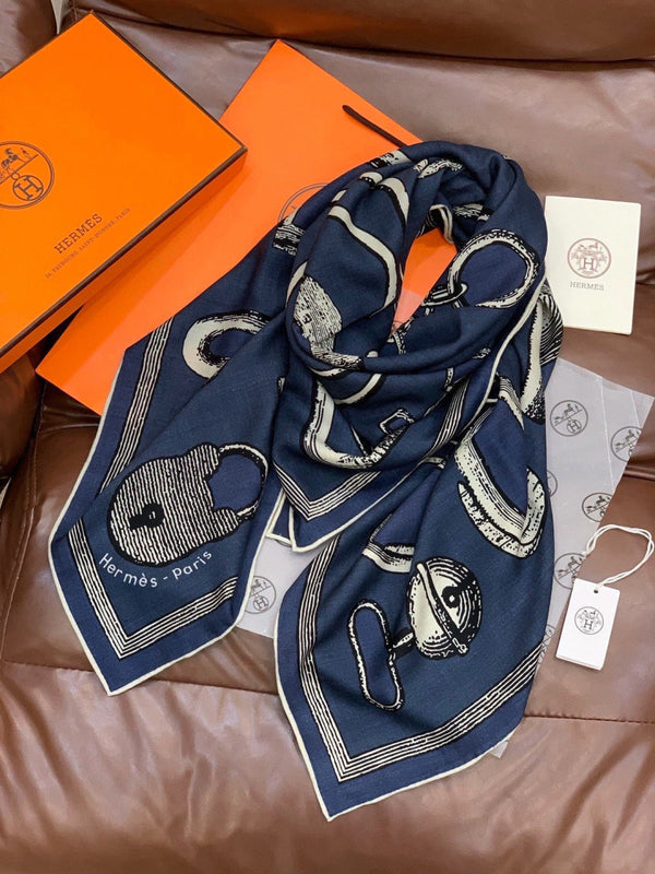 HM 26s Scarf 140 In Cashmere And Silk 303157