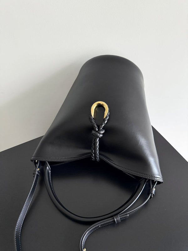 BV 25S Medium Liberta 30cm Black Calfskin GHW