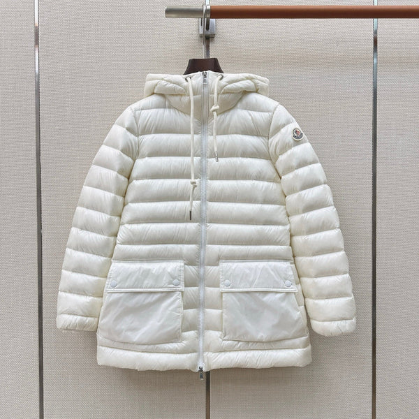 Moncler 26s Jasmin Short Down Jacket White 419283