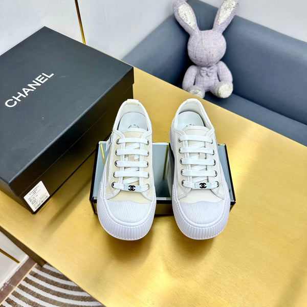 CC 26s Platform Sneakers White Canvas 832623