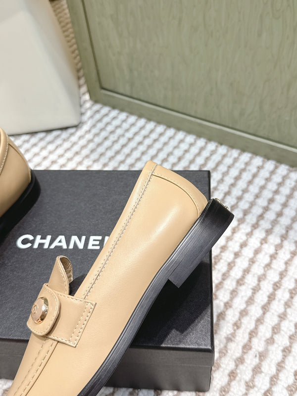 CC 26SS Loafers 3cm Beige Cowhide 653490