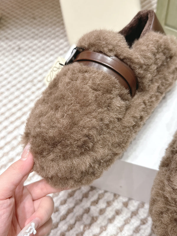 Loewe 2025 Slipper With A Buckle Strap Brown Fur Leather 556054