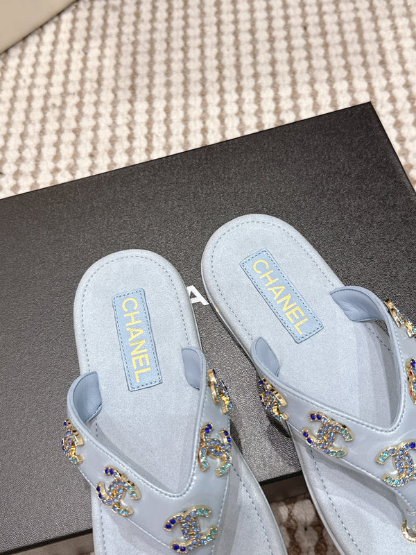 CC 26s Flip-Flop Light Grey Blue Sheepskin 632359