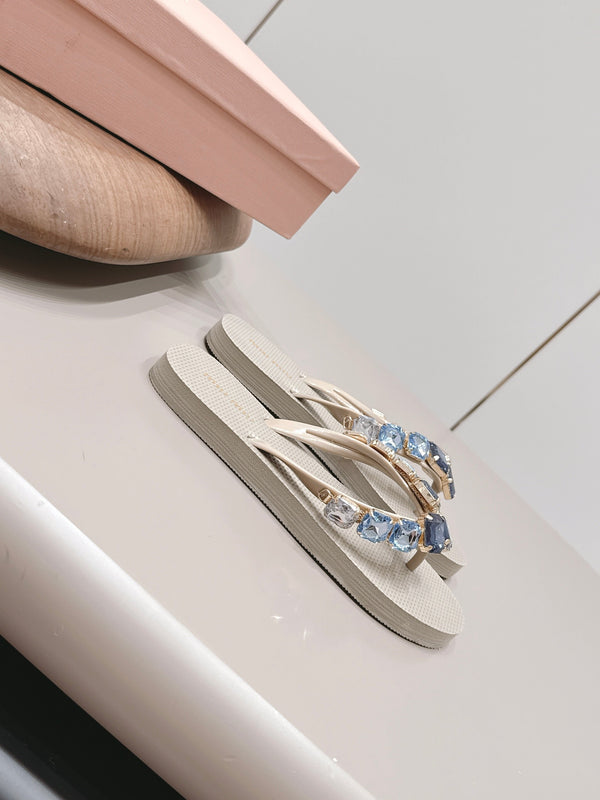 Miu 26s Flip-Flop Sandals Taupe Foam 905272