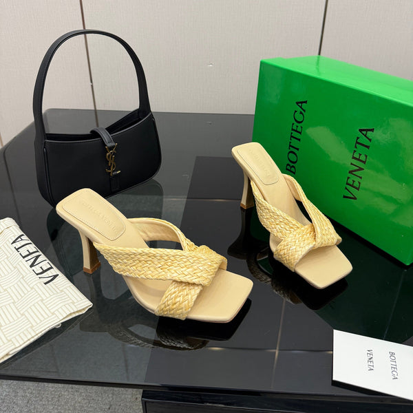 BV 26s Heeled Sandals 9.5cm Light Yellow Calfskin Raffia