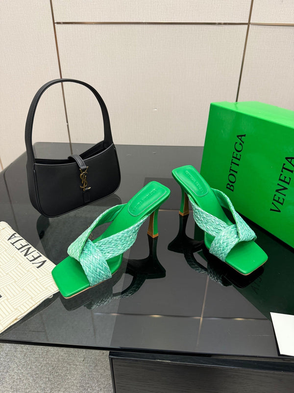 BV 26s Heeled Sandals 9.5cm Green Calfskin Raffia
