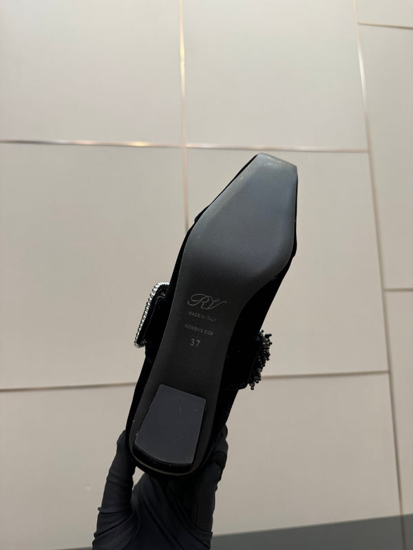 RV Belle Vivier Mary Janes Black Velvet 629888
