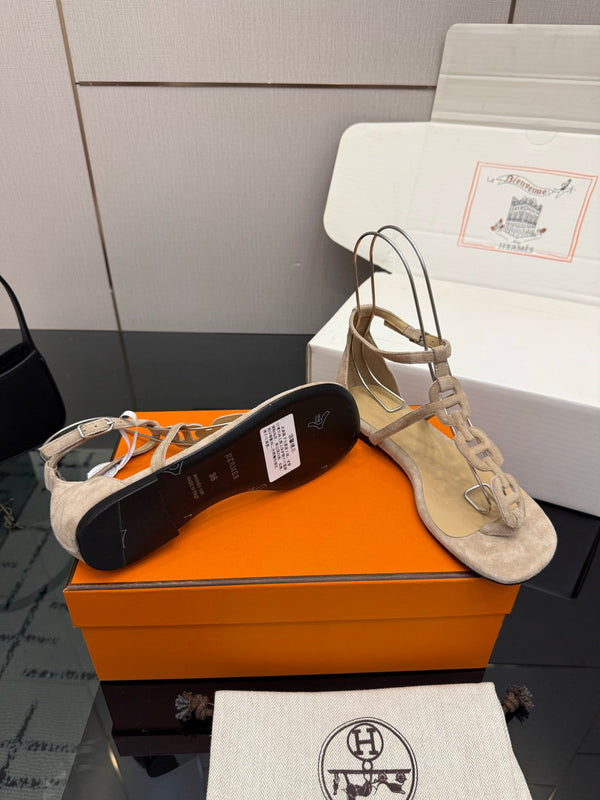 HM Milos Sandal Khahi Suede 829166