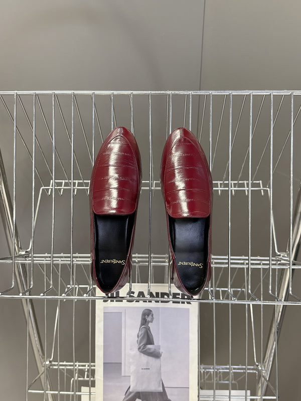 YSL 26s Loafer Burgundy Embossed Leather 635585