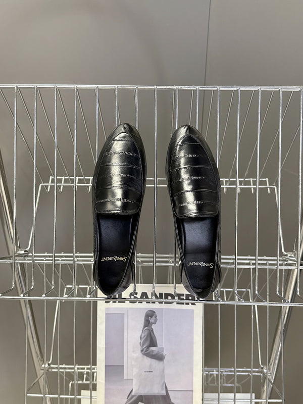 YSL 26s Loafer Black Embossed Leather 635587