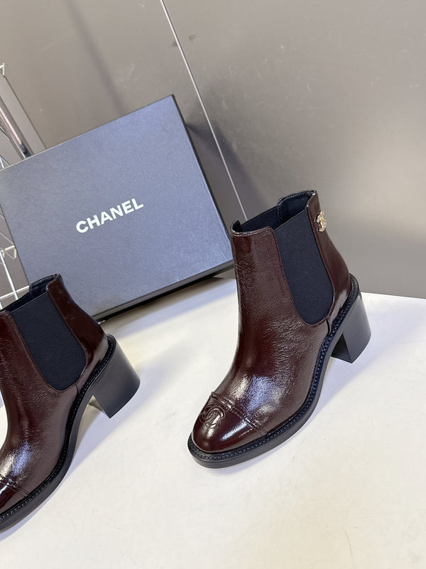 CC 26s Ankle Boots Brown Glossy Lambskin 948058