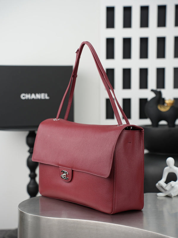 CC 26s Maxi Flap Bag 39cm Burugndy Calfskin SHW
