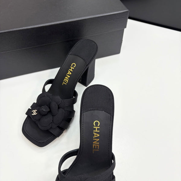 CC 25 Camellia Open Heel Mule Sandals 90mm Black Sheepskin And Fabric 368841