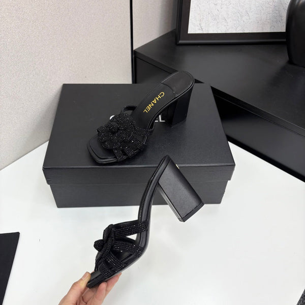 CC 25 Camellia Open Heel Mule Sandals 90mm Black Stone Grain And Sheepskin 368844
