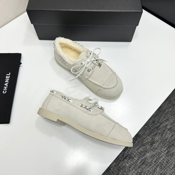 CC 26s Loafers Flat Light Gray Suede Leather Fur 109155
