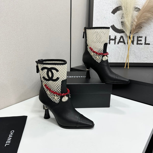 CC 26s Ankle Boots Seashell Charms Black White Mesh Leather 944675