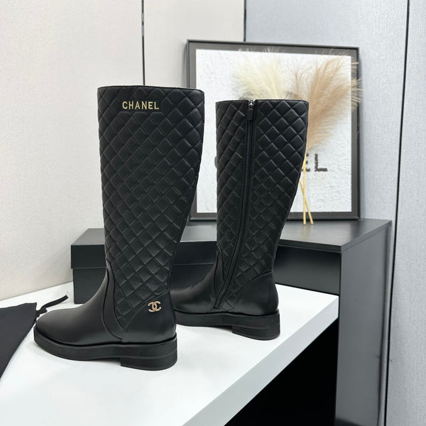 CC 26s Quilted Knee High Boots Black Leather 109242