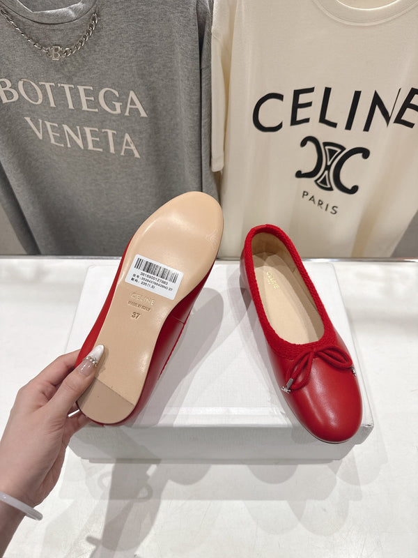 CL  26s Ballet Flats In Red Calfskin With Bow