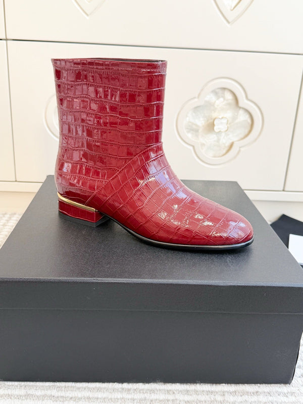 CC 26s Croc Embossed Ankle Boots Burgundy Patent Leather  122040