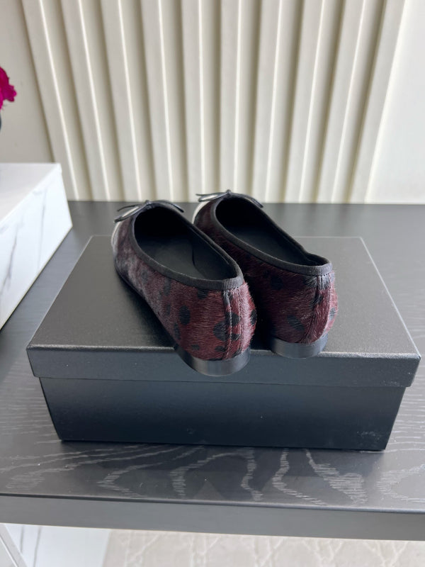 CC 26s Ballet Flat Burugndy Horsehair 850780
