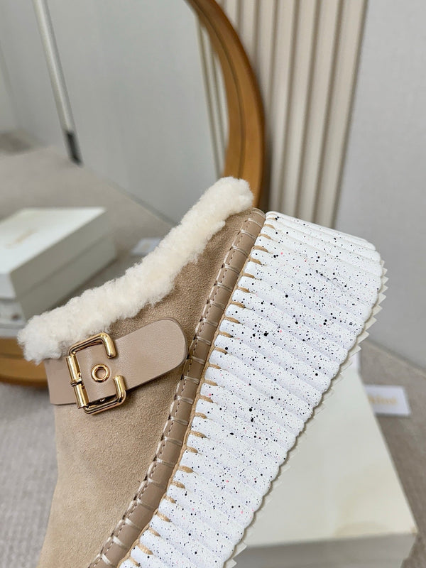 Chloe Nama Shearling-Lined Mule Beige Suede 528077