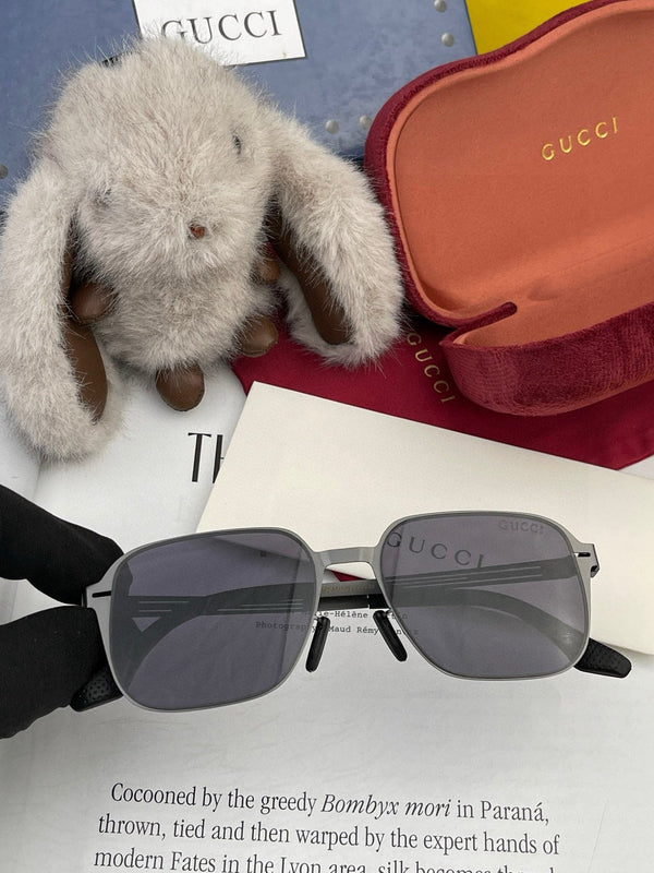 RECTANGULAR FRAME SUNGLASSES 3862 IN METAL