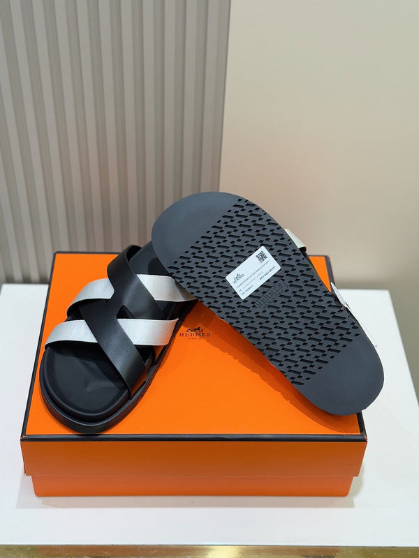 HM Men's Kazimir Slide Black Silver Calfskin 562771