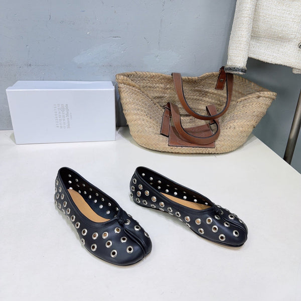 MM Bellissima Ballerina Eyelet Details Black Cowhide 893694