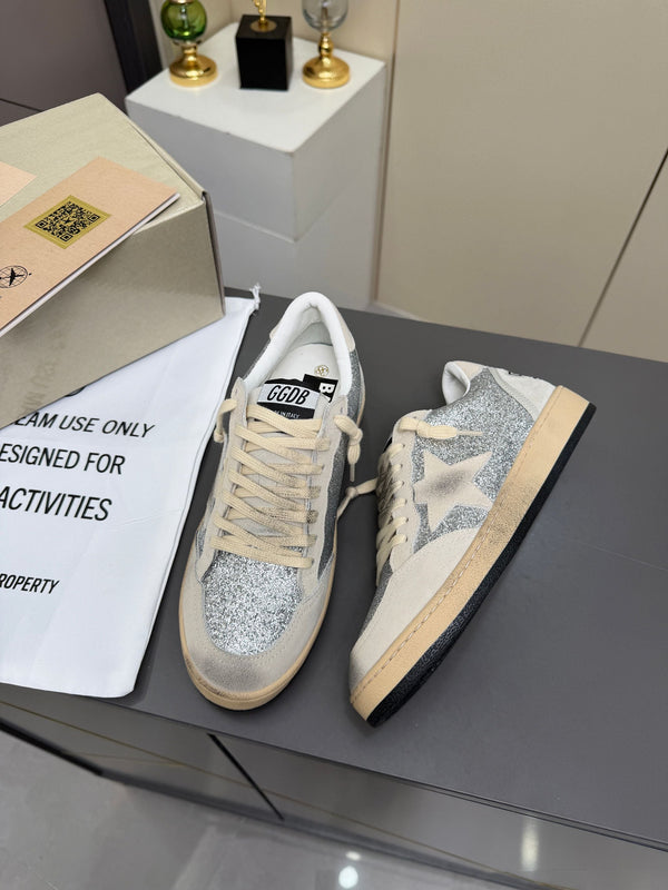 Golden Goose 26s Ball Star Sneakers Sliver Grey Suede Glitter 735899