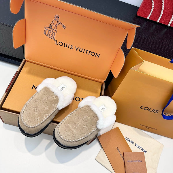 LV Ski Colorado Closed Mule Khahi Suede Wool 542227