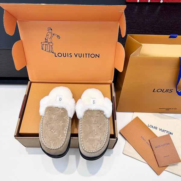 LV Ski Colorado Closed Mule Khahi Suede Wool 542227
