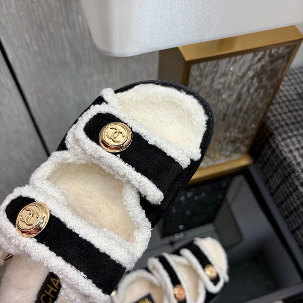 CC 26s Dad Sandals Black White Suede Shearing 970116