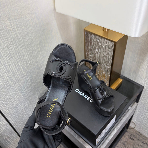CC 26s Platform Sandals Black Sheepskin 688705